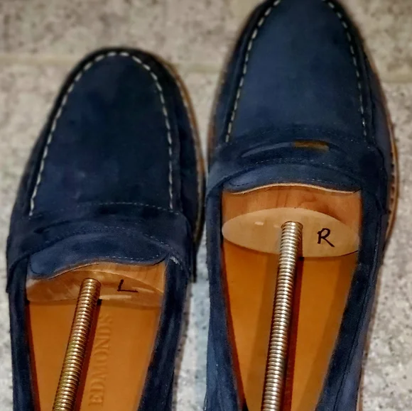 Allen Edmonds | Shoes | Allen Edmonds Mens Sixe 7 Blue Suede  display picture 2